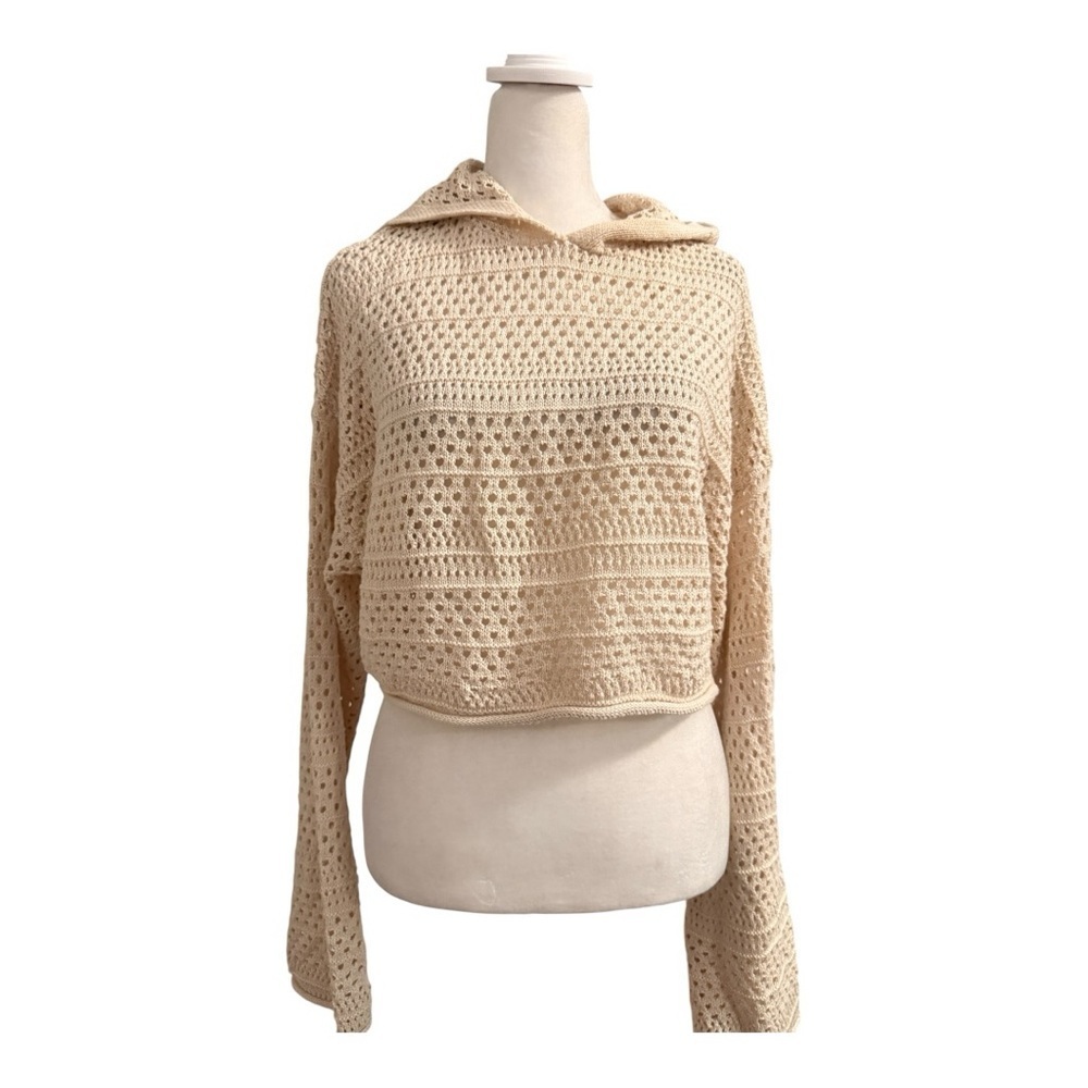 Active Seller! Sincerely Jules Cropped Crochet Hoodie Small